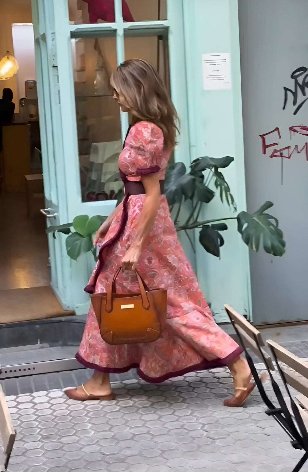 Elegante Lyserød maxikjole med korte ærmer