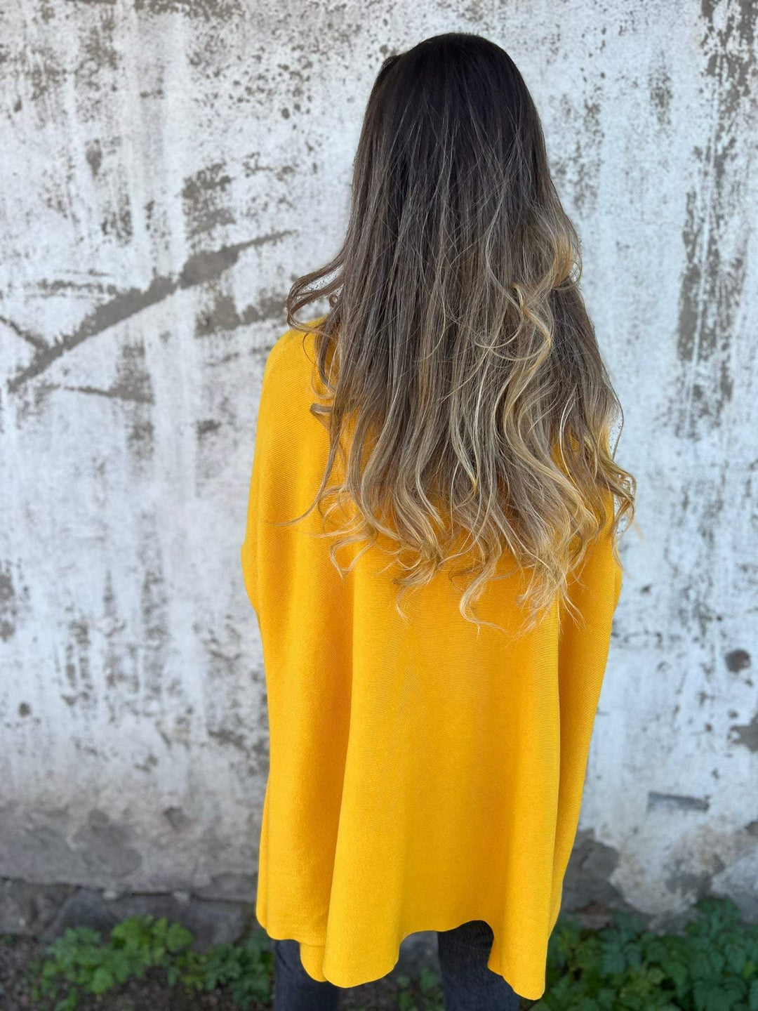 Céline | Behagelig oversize sweater med V-hals